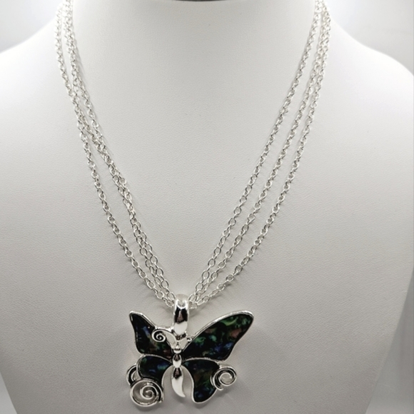 ABALONE Butterfly Necklace - Picture 3 of 4